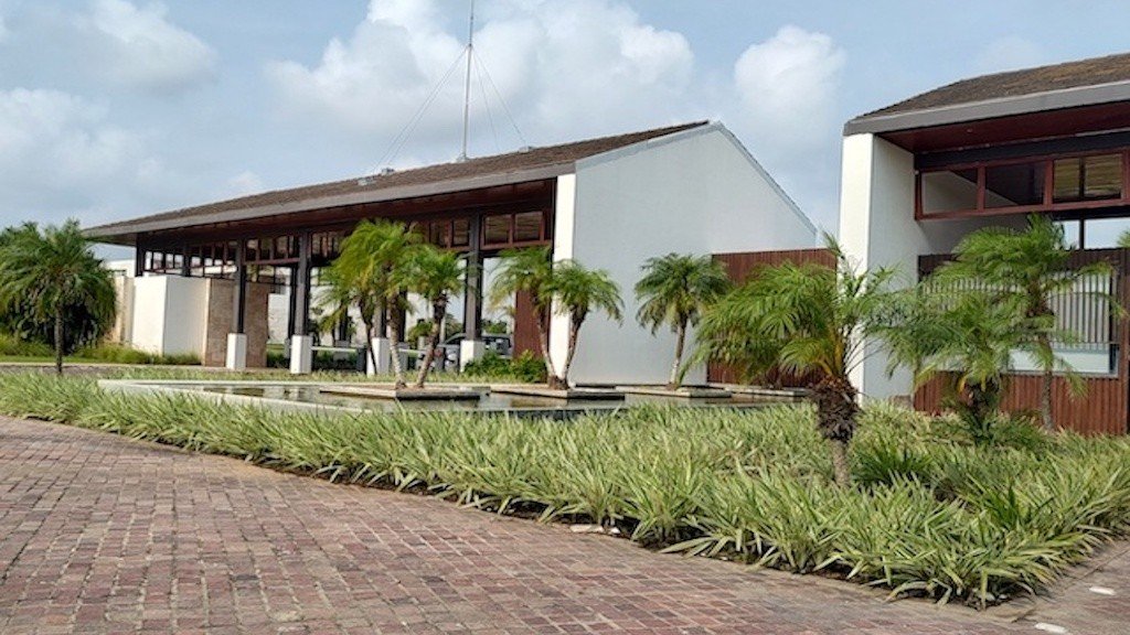 Terreno de Lujo en Punta Tiburón: Frente a Lago y Hoyo 3 del Campo de Golf, Riviera Veracruzana